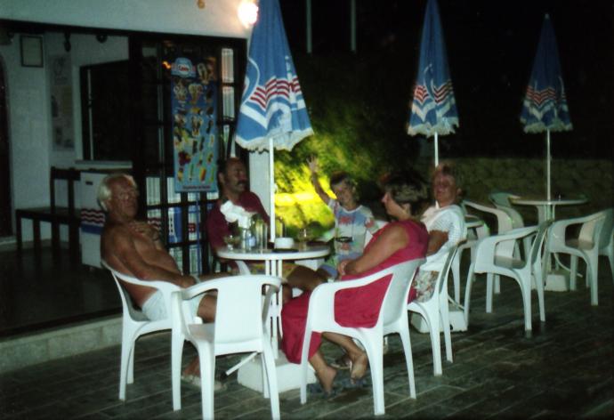 Der Abschiedssekt yashimg0312.jpg