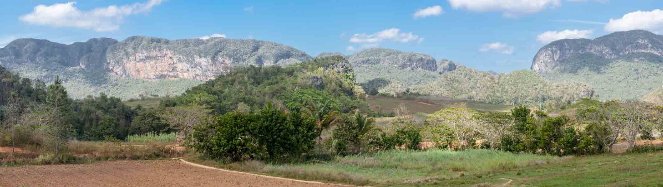 Durchs fruchtbare Tal img_1758-pano.jpg