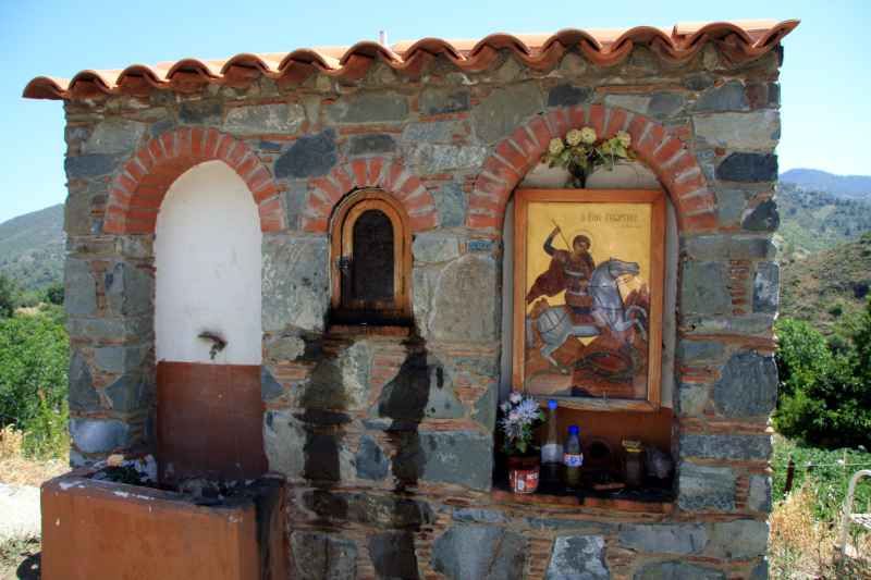 Heiliger Georg am Wegesrand img_3291.jpg