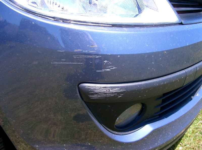 Etwas angeschrabt cimg9155.jpg