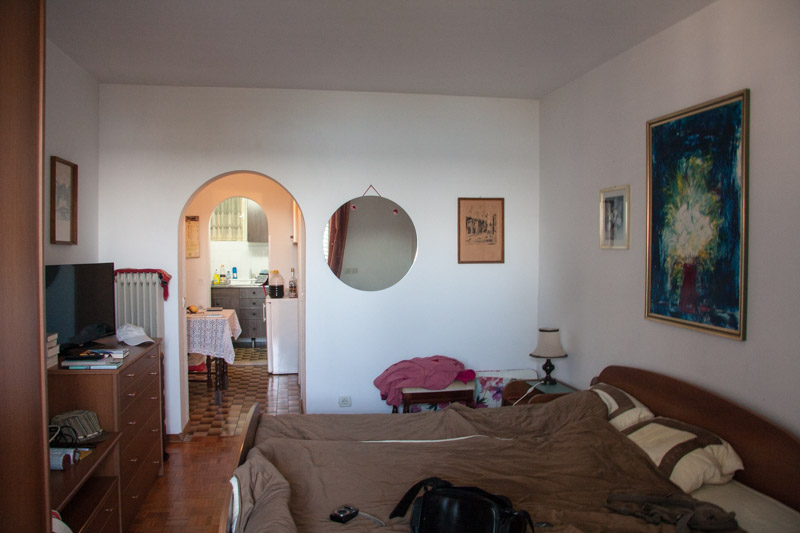 Das Wohn- und Schlafzimmer img_3323.jpg